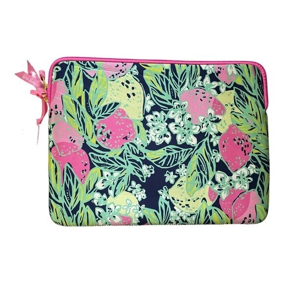 Lilly Pulitzer Laptop Ipad Sleeve Case in Spill The Juice Original Signature - Picture 11 of 12